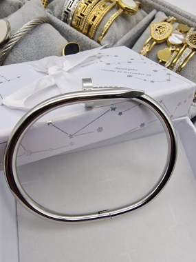 Luxusní dámský náramek Lora hřebík stříbrný