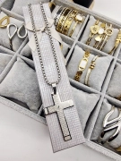 P1 Unisex náhrdelník s křížem velký chirurgická ocel