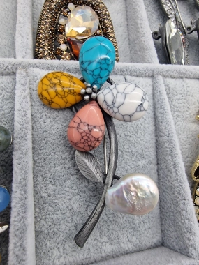 Vzor č. 4 Luxusní brož velká květinka květina barevná