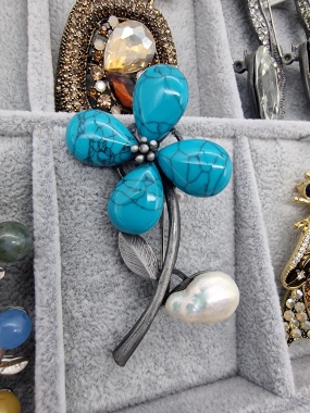 Vzor č. 3 Luxusní brož velká květinka květina modrá