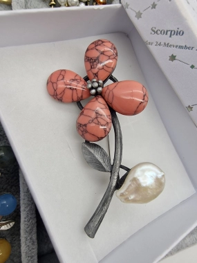 Vzor č. 2 Luxusní brož velká květinka květina korálová