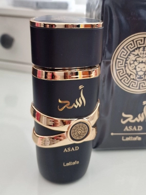 Dubajská parfémovaná toaletní voda Lattafa Asad 30ml unisex