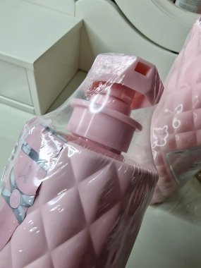 Tělové mýdlo Body Wash Yara 800ml