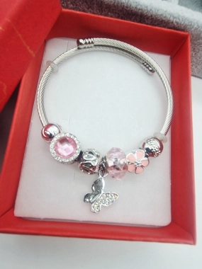 Náramek ala Pandora lanko oversize motýlek růžový