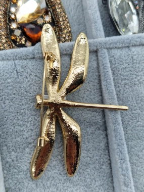 Luxusní brož vážka s perletí hnědozelená