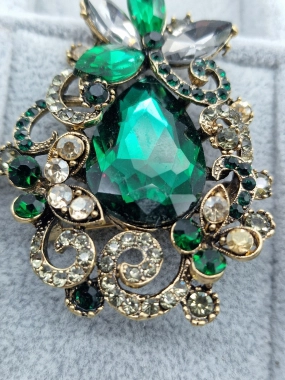 Luxusní brož velká zelená drahokam