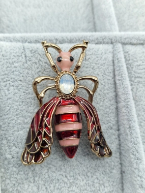Luxusní brož královna včela velká červená