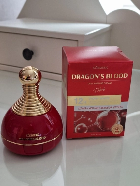 Kompaktní make-up Dragon's Blood 15g