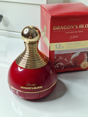 Kompaktní make-up Dragon's Blood 15g