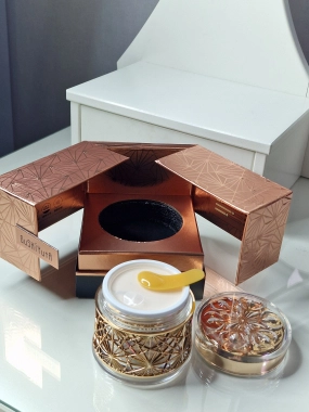 GuShiYuTa Luxury Tightening Cream 50g