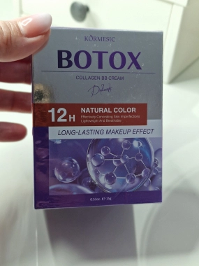 Kompaktní make-up BB krém Kormesic Botox Collagen 15g