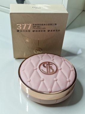 OSUFI CC krém 377 SPF 50+ voděodolný