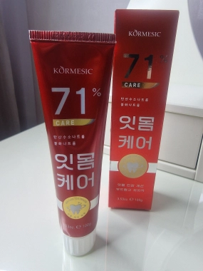 Körmesic 71 Care zubní pasta určená k péči o dásně