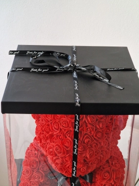 Luxusní medvídek z růží v dárkové krabici 40cm červený