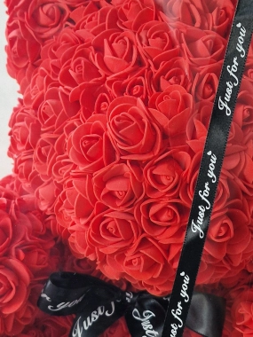 Luxusní medvídek z růží v dárkové krabici 40cm červený