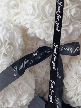 Luxusní medvídek z růží v dárkové krabici 40cm bílý