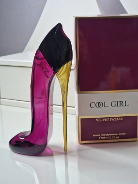 Parfémovaná voda Cool Girl Bordó inspirována Carolina Herrera 85ml