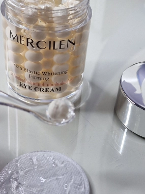 Mercilen Skin Elastic Whitening Firming Eye Cream oční krém ROZBALENO