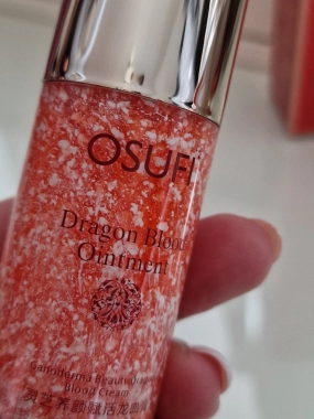 OSUFI Sérum s esencí dračí krve na obličej 33g