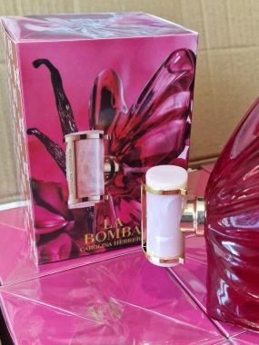 Parfémovaná voda inspirováno Carolina Herrera La Bomba  80ml