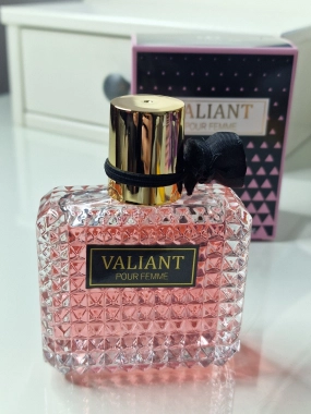 Parfémovaná toaletní voda Valiant inspirováno Valentino Born In Roma Donna 60ml