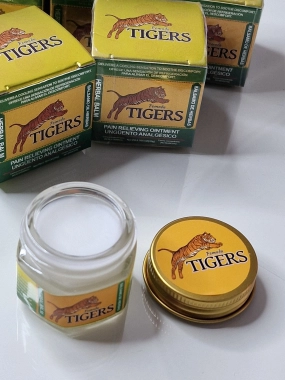 Bylinný balzám na úlevu od bolesti Tiger Balm Ultra Strength (Tygří mast)