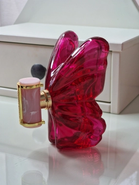 Parfémovaná voda inspirováno Carolina Herrera La Bomba  80ml