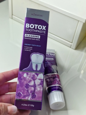 Bělicí zubní pasta Kormesic Botox Whitening Toothpaste 120g