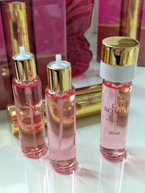 Parfémovaná voda inspirováno Carolina Herrera La Bomba 3x 20ml