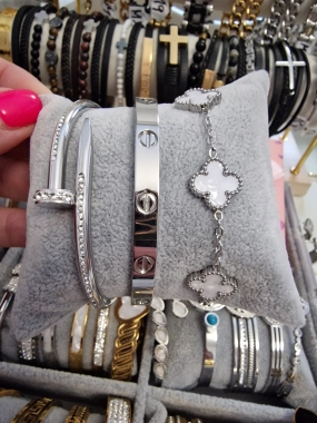 Souprava náramků z chirurgické oceli stříbrná perleťová