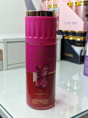 CLIVE DORRIS tělová mlha inspirováno Carolina Herrera La Bomba 250 ml