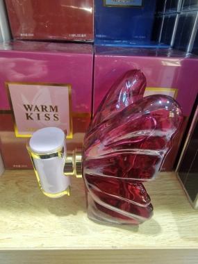 Dámská toaletní voda Warm Kiss inspirováno La Bomba 35 ml