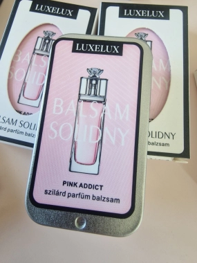 Luxelux Pink Addict – tuhý parfém do kabelky 10 g