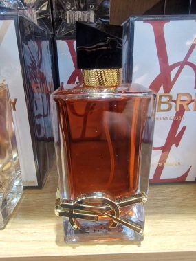 Libre Berry Crush Eau de Parfum inspirováno Yves Saint Laurent  100 ml