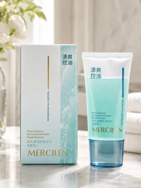 MERCILEN Pore Cleansing Oil Control Smoothie Facial Cleanser čisticí gel na obličej 150 g
