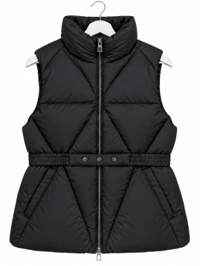 42/XL Prošívaná vesta Luxe s páskem černá